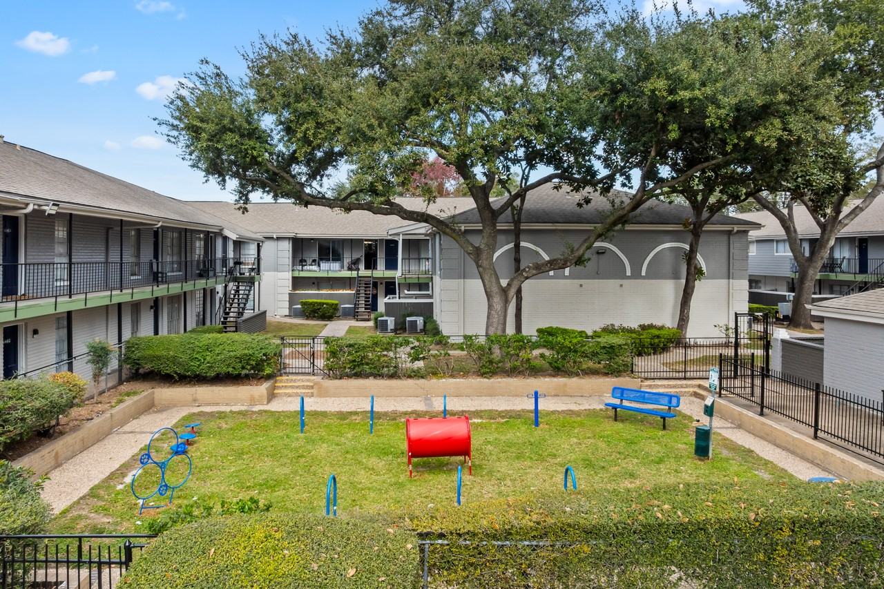 Parkway And Parkgreen On Bellaire - Photo 7 of 50