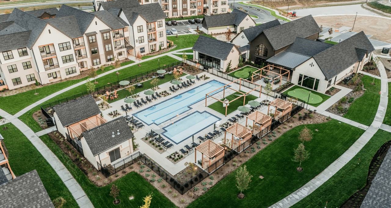 Farmhouse at Lantern Commons - Photo 5 of 18