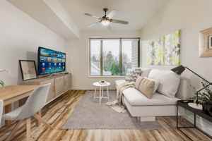 featured image of 1100 Se 12th Ave