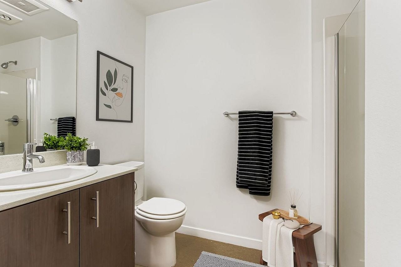 East 12 Lofts - Photo 5 of 50