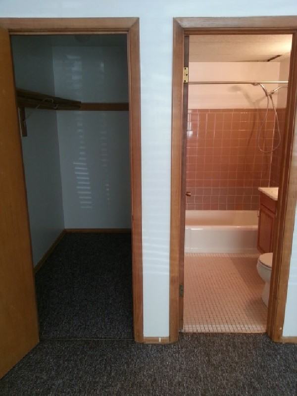 4451-69 S. Whitnall - Photo 4 of 5