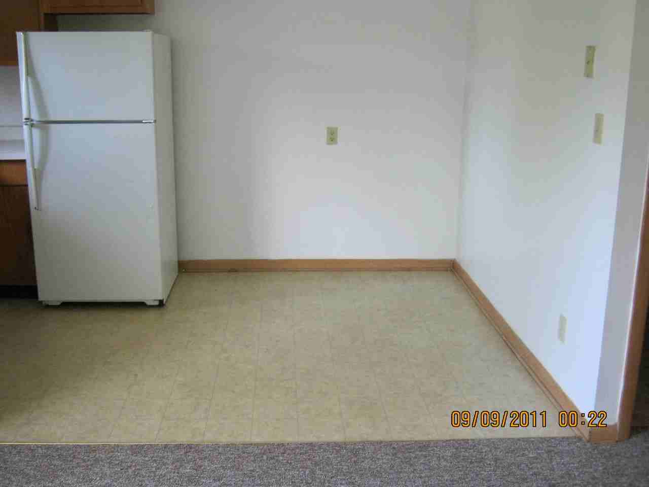 5325 N. 63rd - Photo 7 of 11