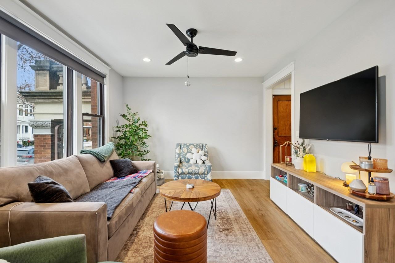 3801-3805 N. Hamilton - Photo 2 of 11