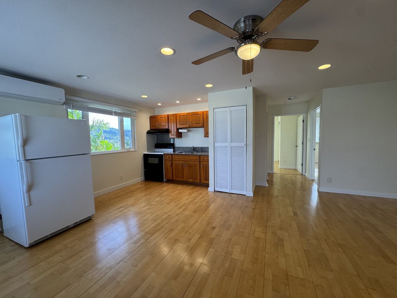 1021 Koko Head Ave #1 - Photo 3 of 22