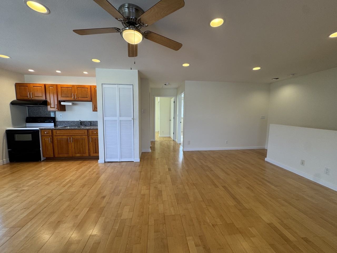 1021 Koko Head Ave #1 - Photo 4 of 22