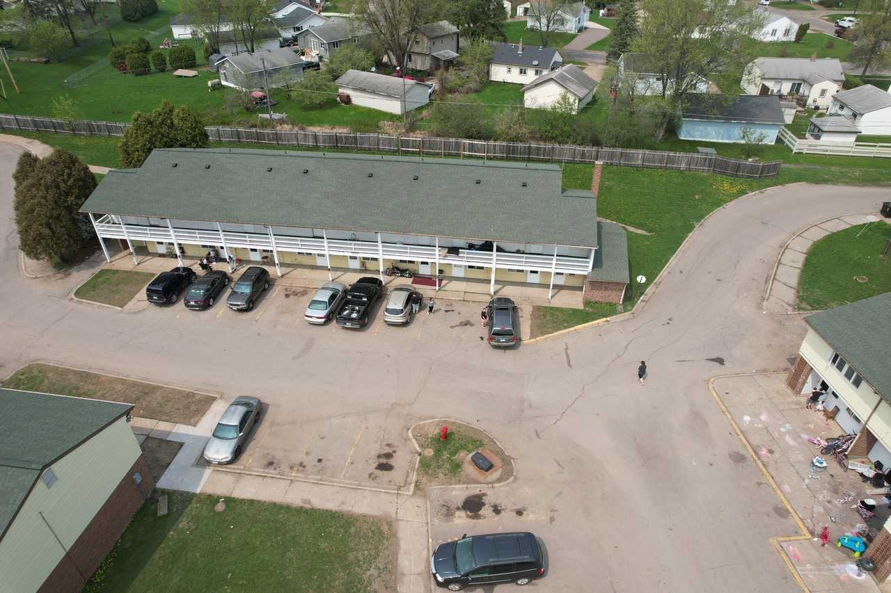 Graysherwood - Photo 5 of 33