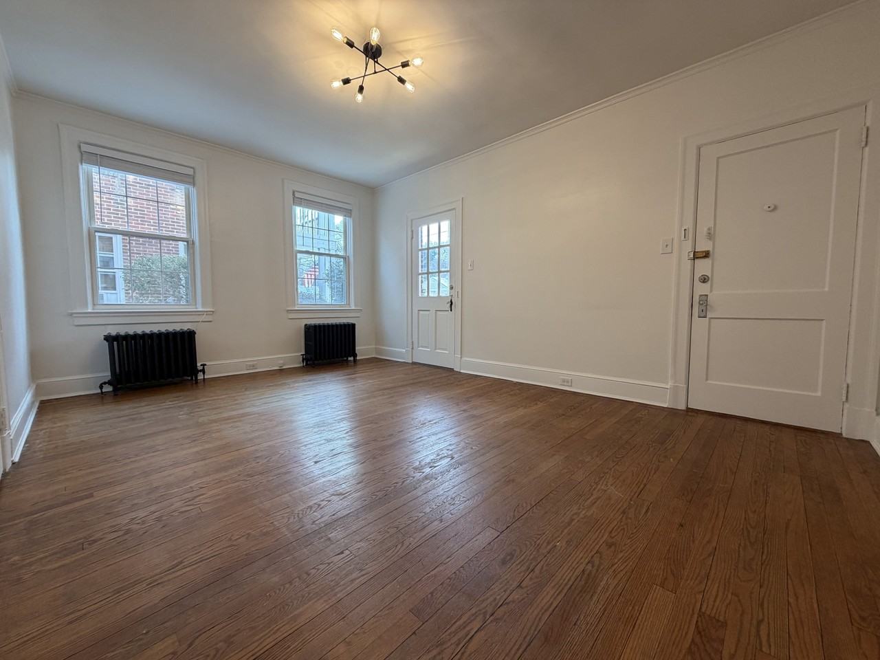 219 Montague Street - Photo 3 of 22