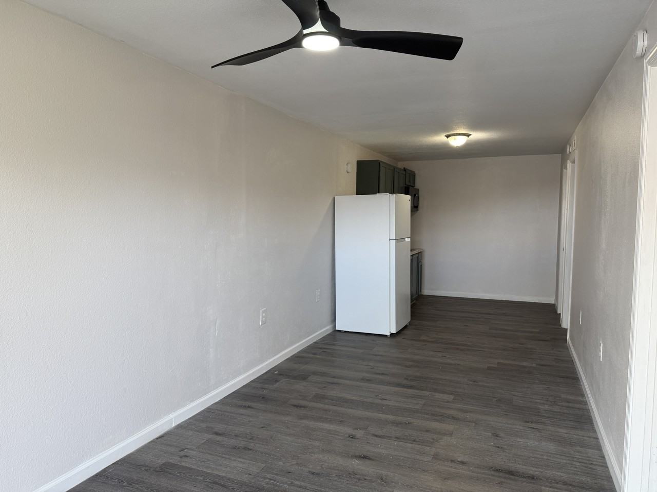 113 Houston Street - Photo 4 of 8