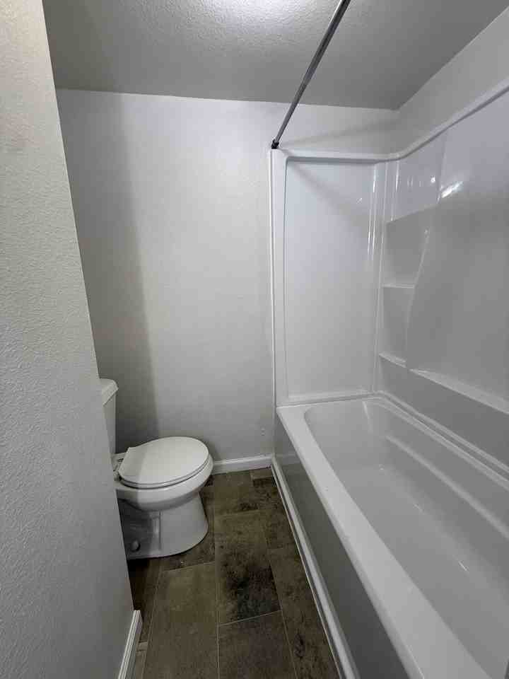 113 Houston Street - Photo 7 of 8