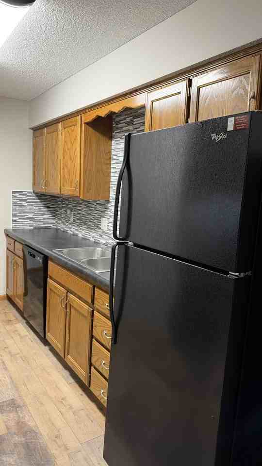 2001 SW Belle Avenue - Photo 4 of 13