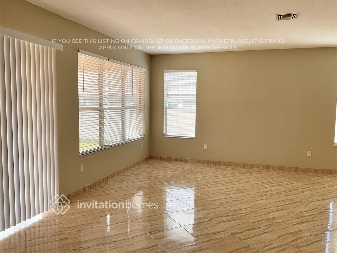 2045 Heartland Cir - Photo 5 of 22