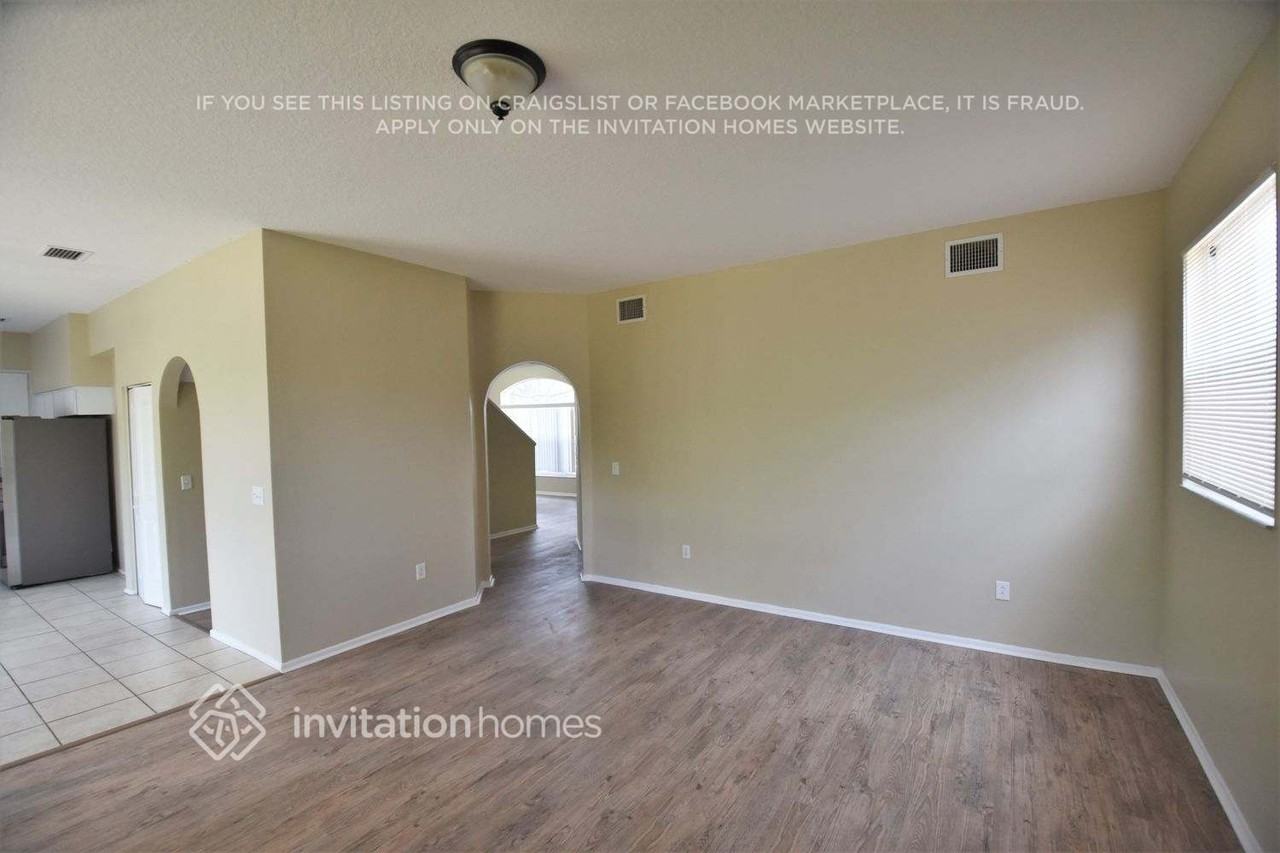 11914 Lark Song Loop - Photo 3 of 14