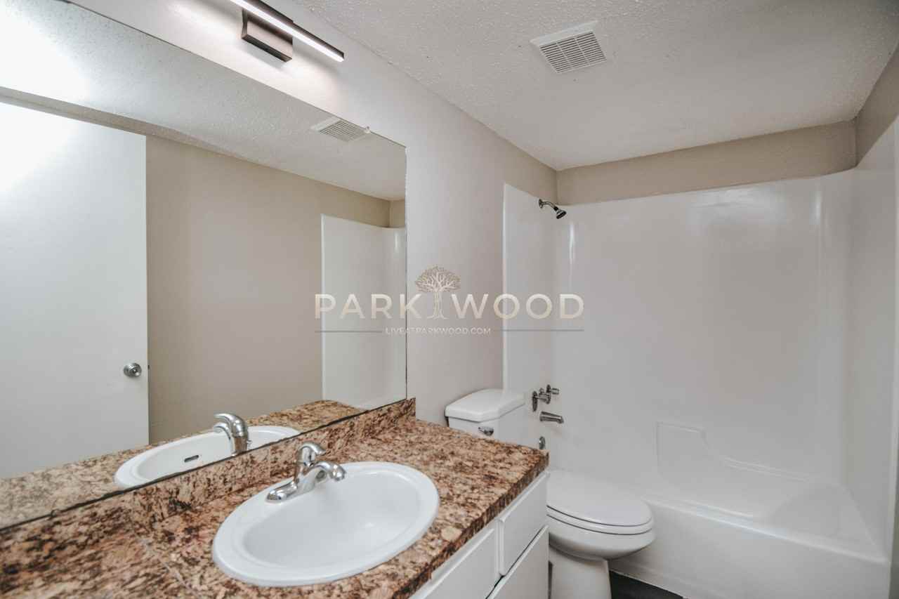 3001 Arroyo DrApt 1008 #1008 - Photo 7 of 10