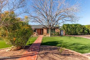 featured image of 1519 W Flower Cir N