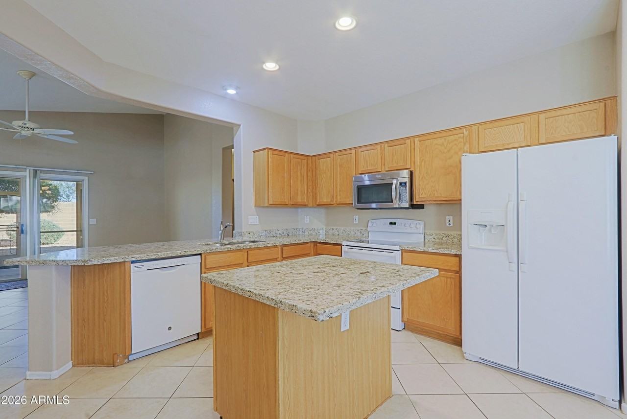 40513 N Territory Trl - Photo 3 of 24