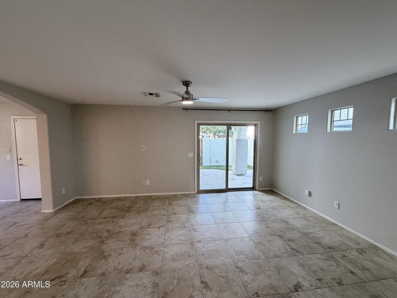 2518 E Boston St - Photo 4 of 24