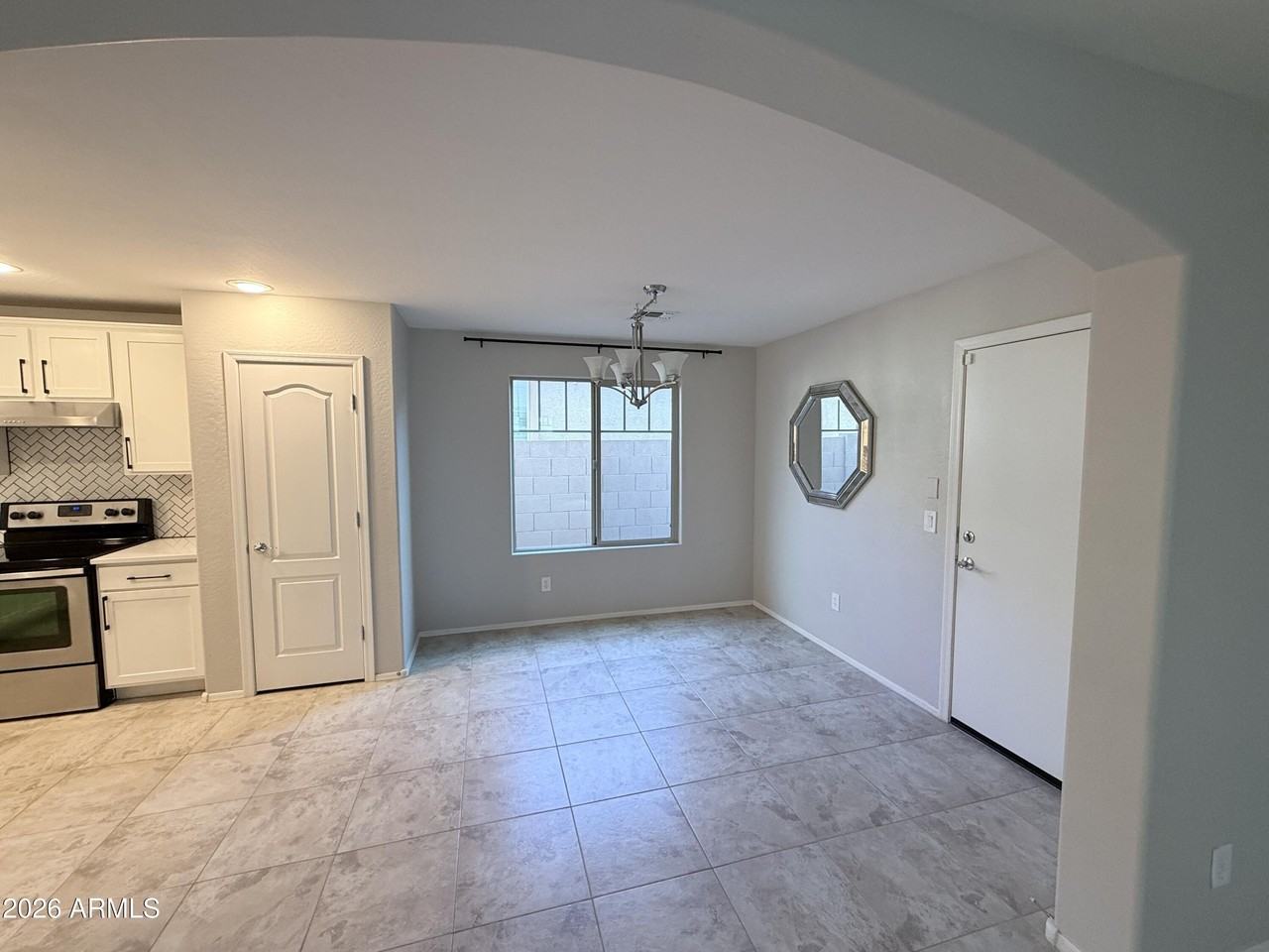 2518 E Boston St - Photo 6 of 24