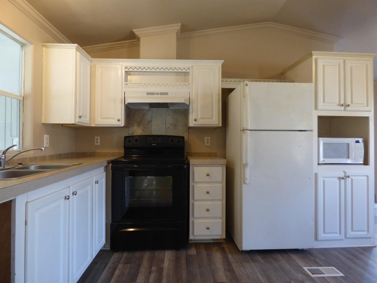 544 Allie Payne Rd - Photo 5 of 19