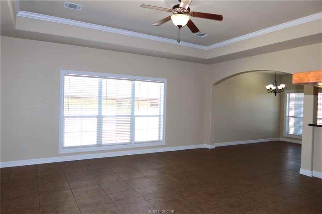 14107 Renee Ln - Photo 6 of 23