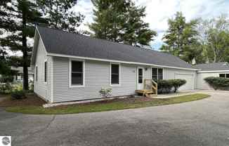 837 Fern St - Photo 1 of 1