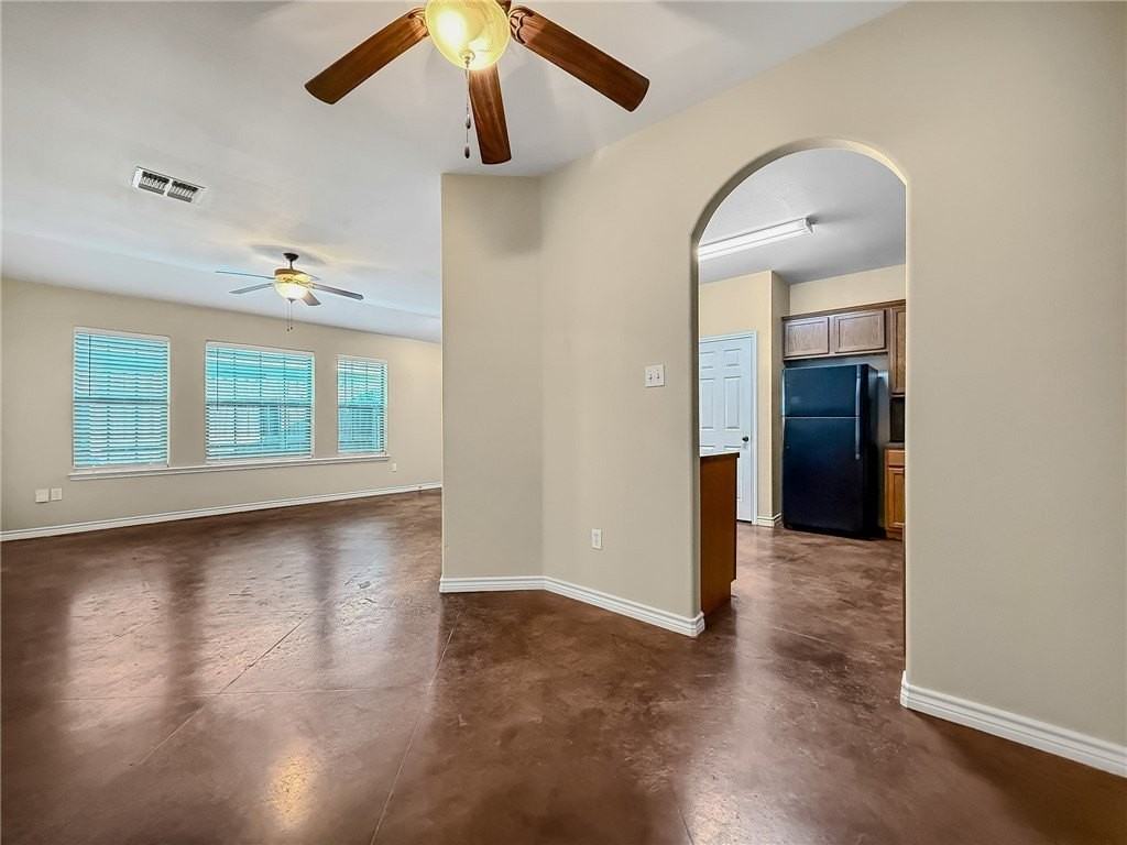 6638 Rhine Dr Unit B #B - Photo 5 of 20