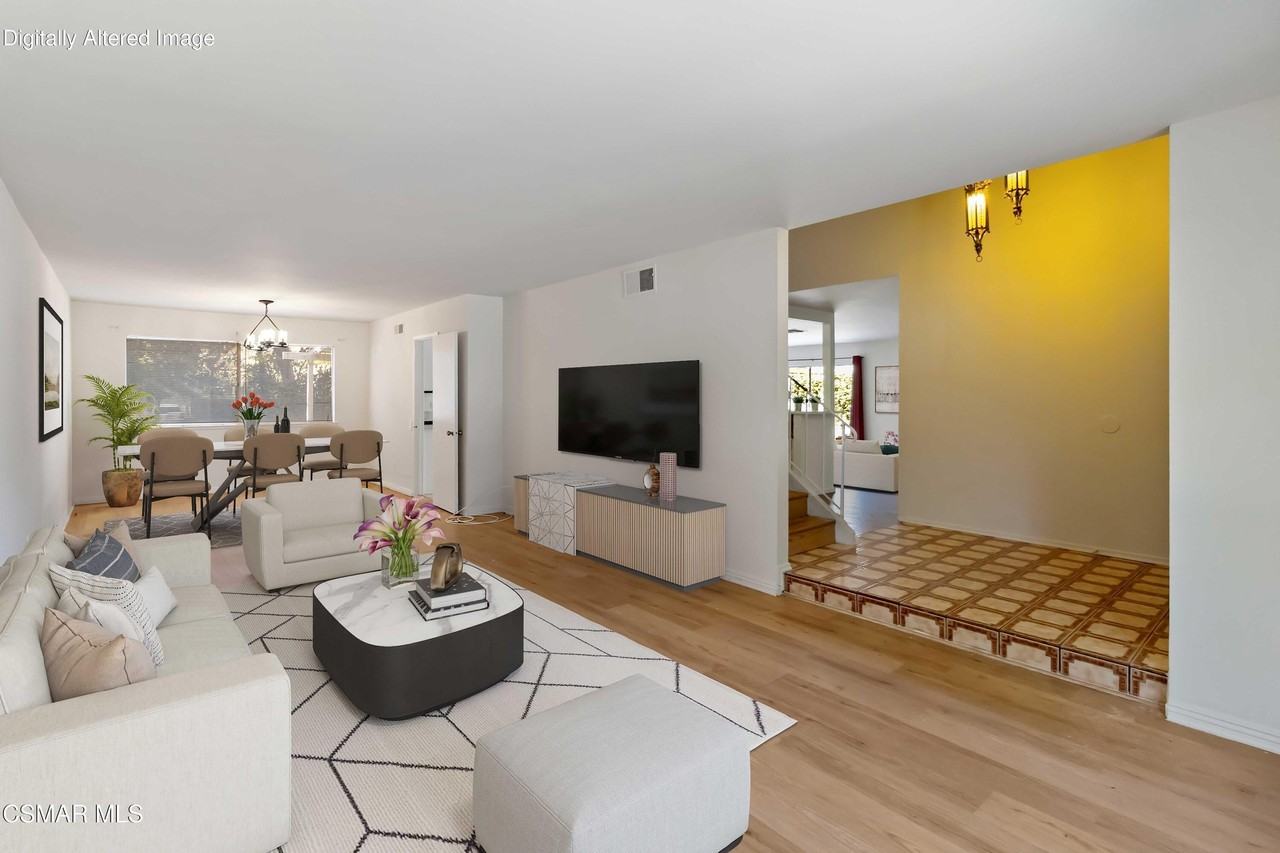 217 Smoke Tree Ave - Photo 4 of 27