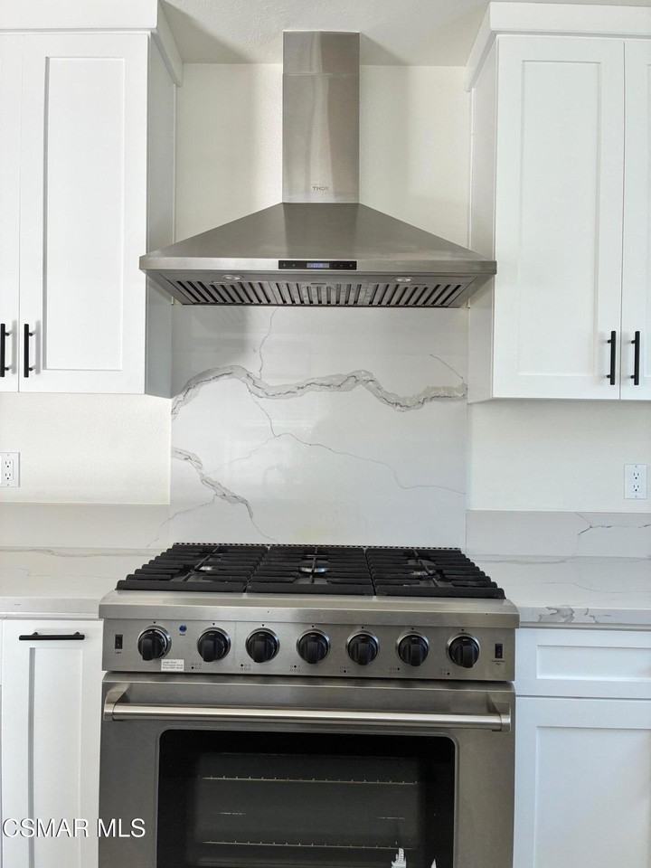 4900 Stern Ave - Photo 7 of 15