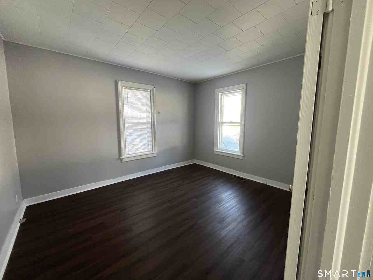 48 Franklin St Apt 1 #1 - Photo 3 of 13