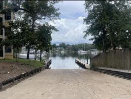 featured image of 300 Yacht Club Dr Unit 18a #18A