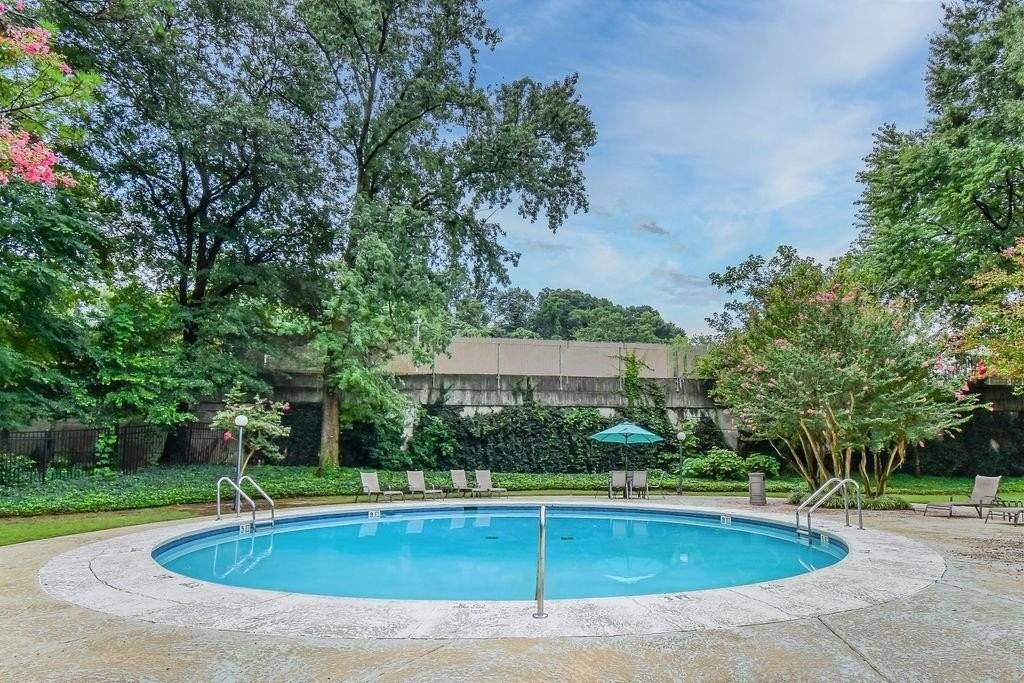 130 26th St Nw Apt 514 #514 - Photo 6 of 50