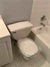 1033 Ada Ave Nw Apt A #A - Photo 3 of 7