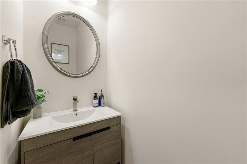 3295 Estes Dr - Photo 3 of 20