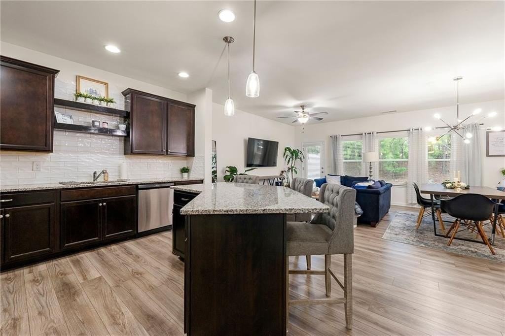 3295 Estes Dr - Photo 5 of 20