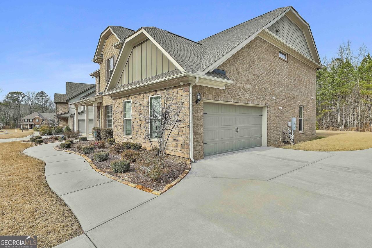 435 Park Haven Ln - Photo 5 of 50