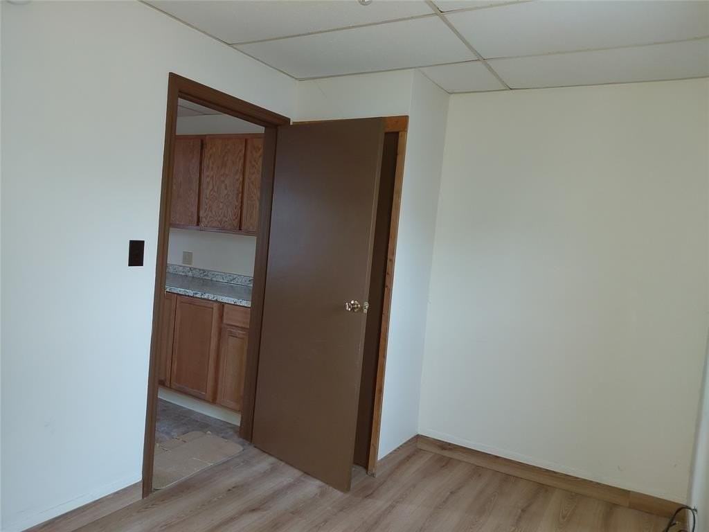 330 Conklin Ave - Photo 7 of 8