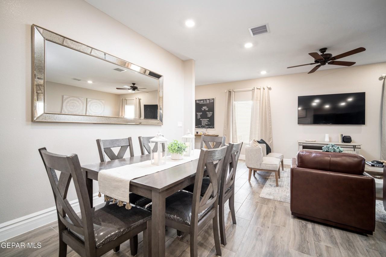 3428 Gary Brewster Pl Unit B #B - Photo 3 of 29