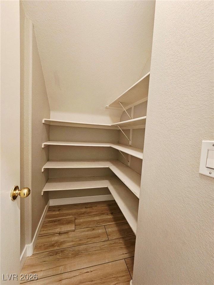 9500 Spring Blush Ave - Photo 5 of 18