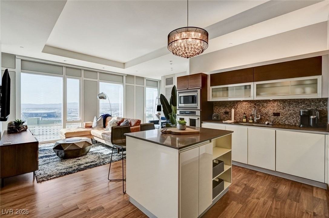 3750 Las Vegas Blvd S #3401