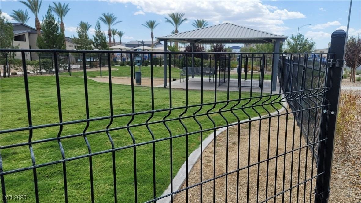 2842 Matador Red Ave - Photo 5 of 33