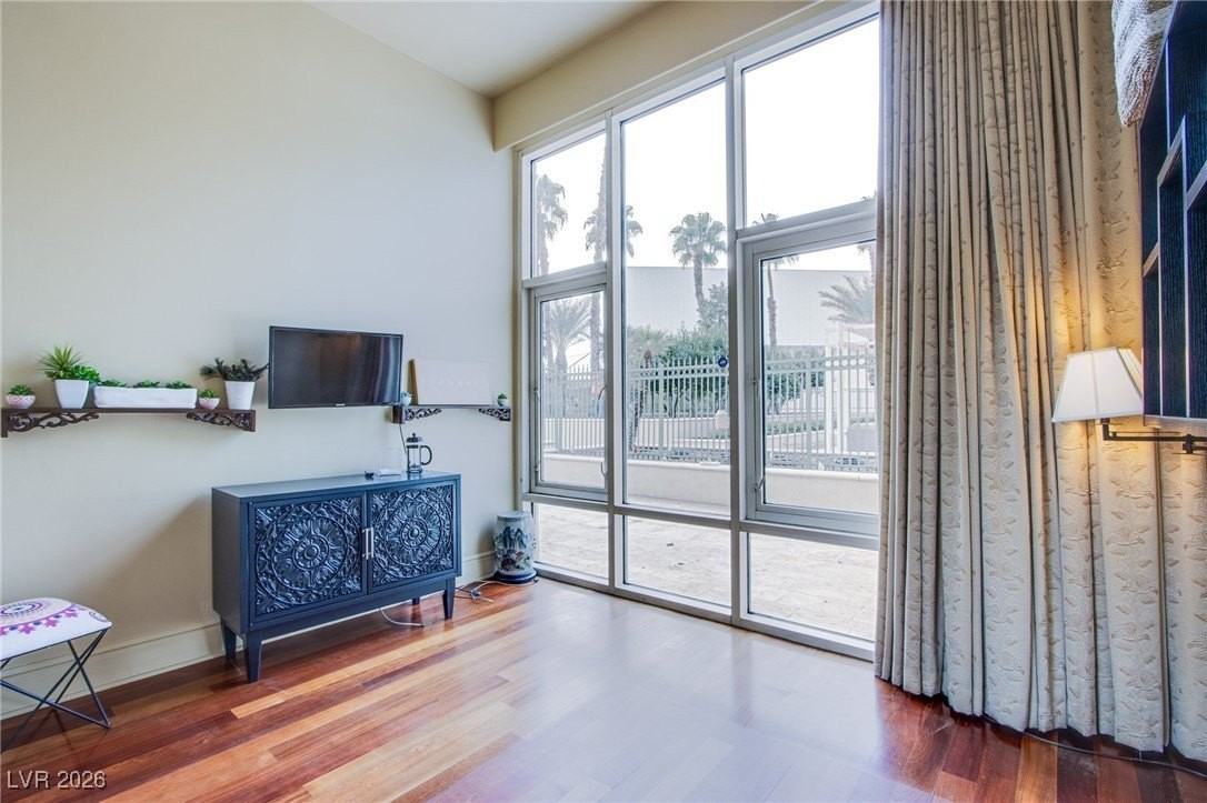 2877 Paradise Rd #105 - Photo 2 of 22