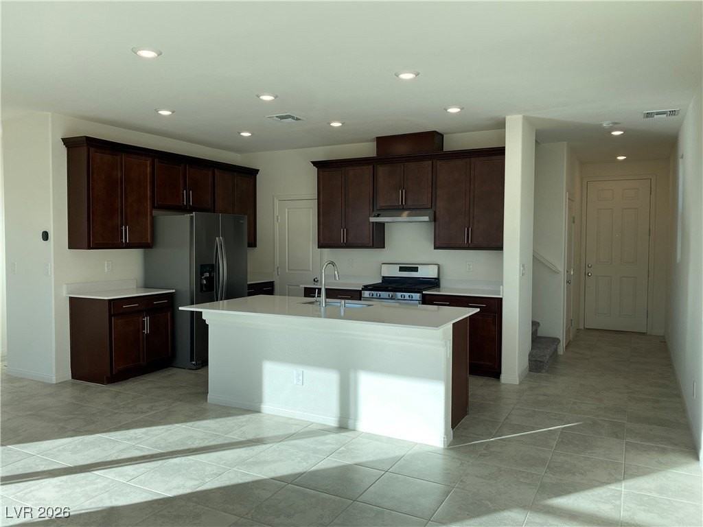 5764 Prima St - Photo 5 of 27