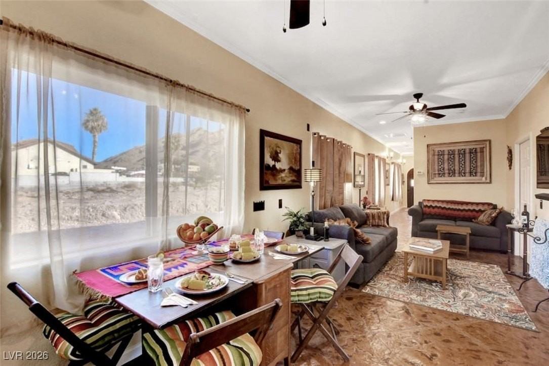 481 Benedict Dr - Photo 4 of 44