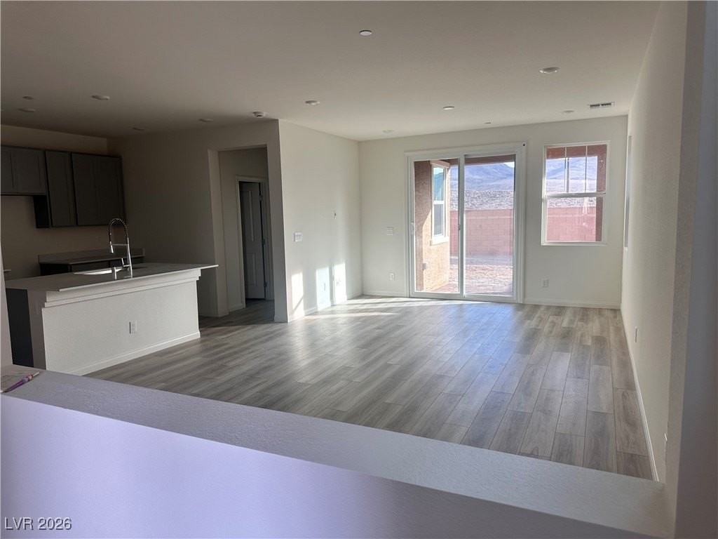 2933 Gallarate Dr - Photo 5 of 19