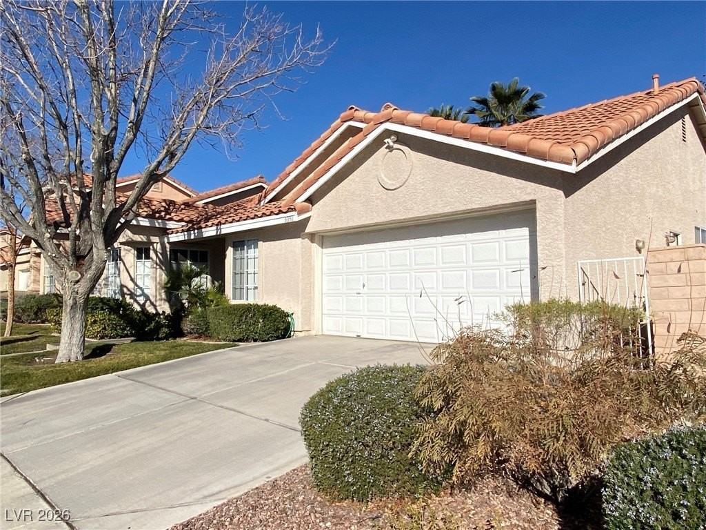 8090 Kinsella Way - Photo 6 of 50