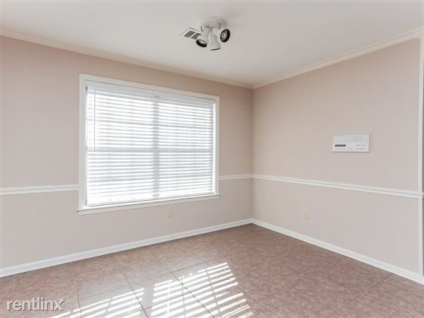 3532 Brandon Ln - Photo 3 of 21