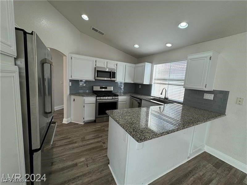 9709 Horizon Hills Dr - Photo 7 of 21