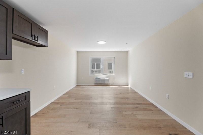 172 6th St #54 - Photo 4 of 13