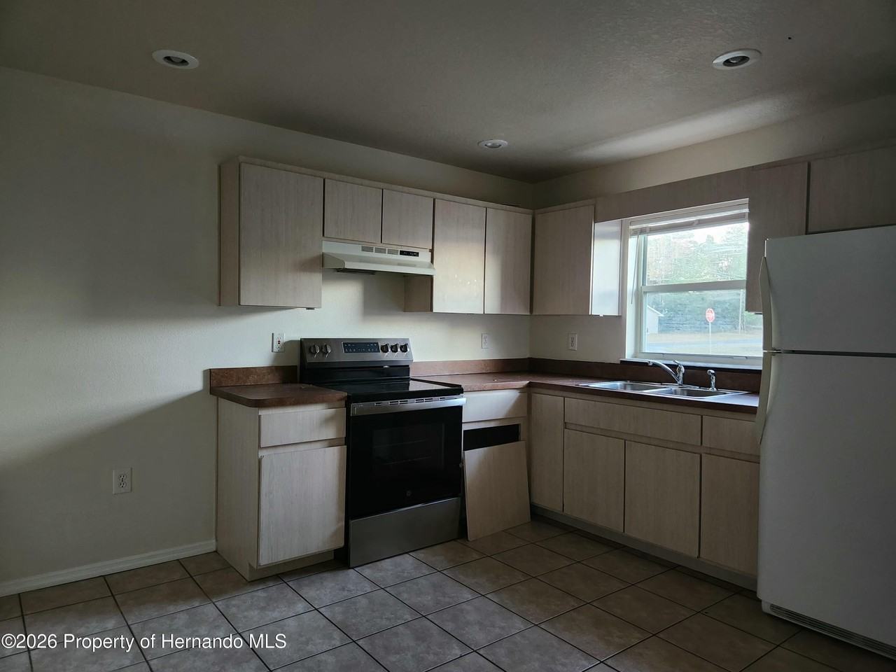 10423 Chalmer St - Photo 4 of 15