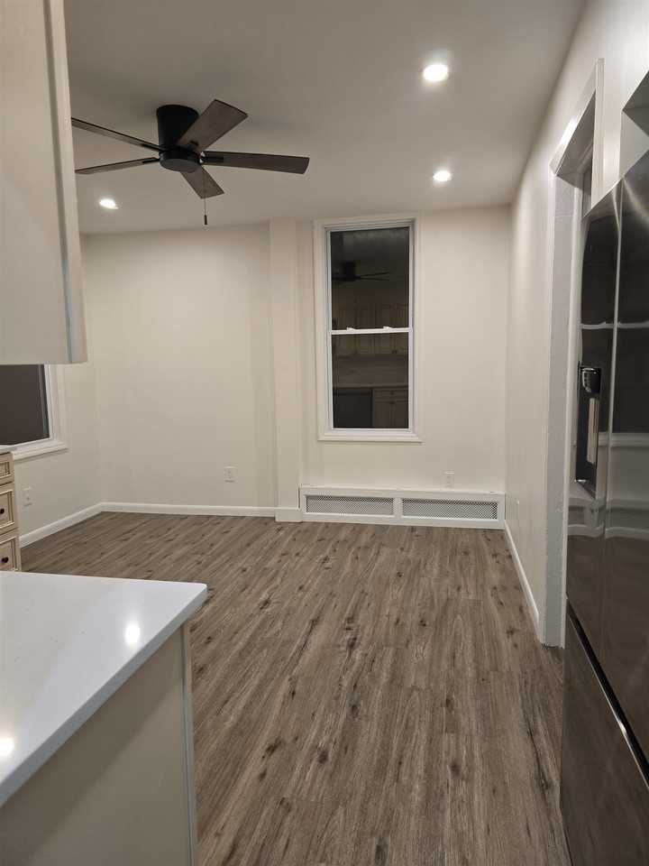 1709 Kerrigan Ave #2 - Photo 2 of 12