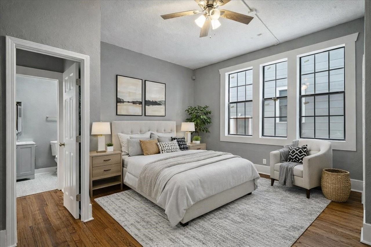 156 N Tucker St - Photo 7 of 11